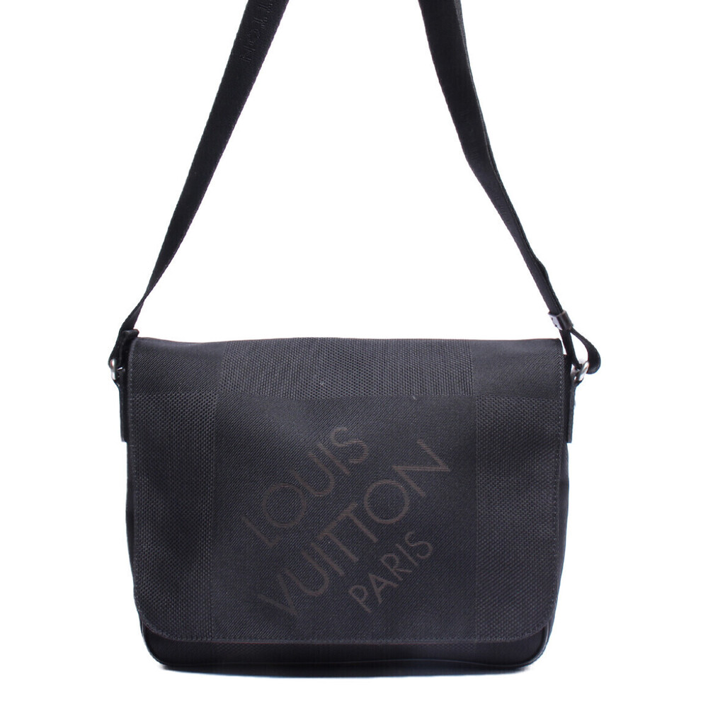 Louis Vuitton Shoulder Bag Crossbody Messager Damier Geant